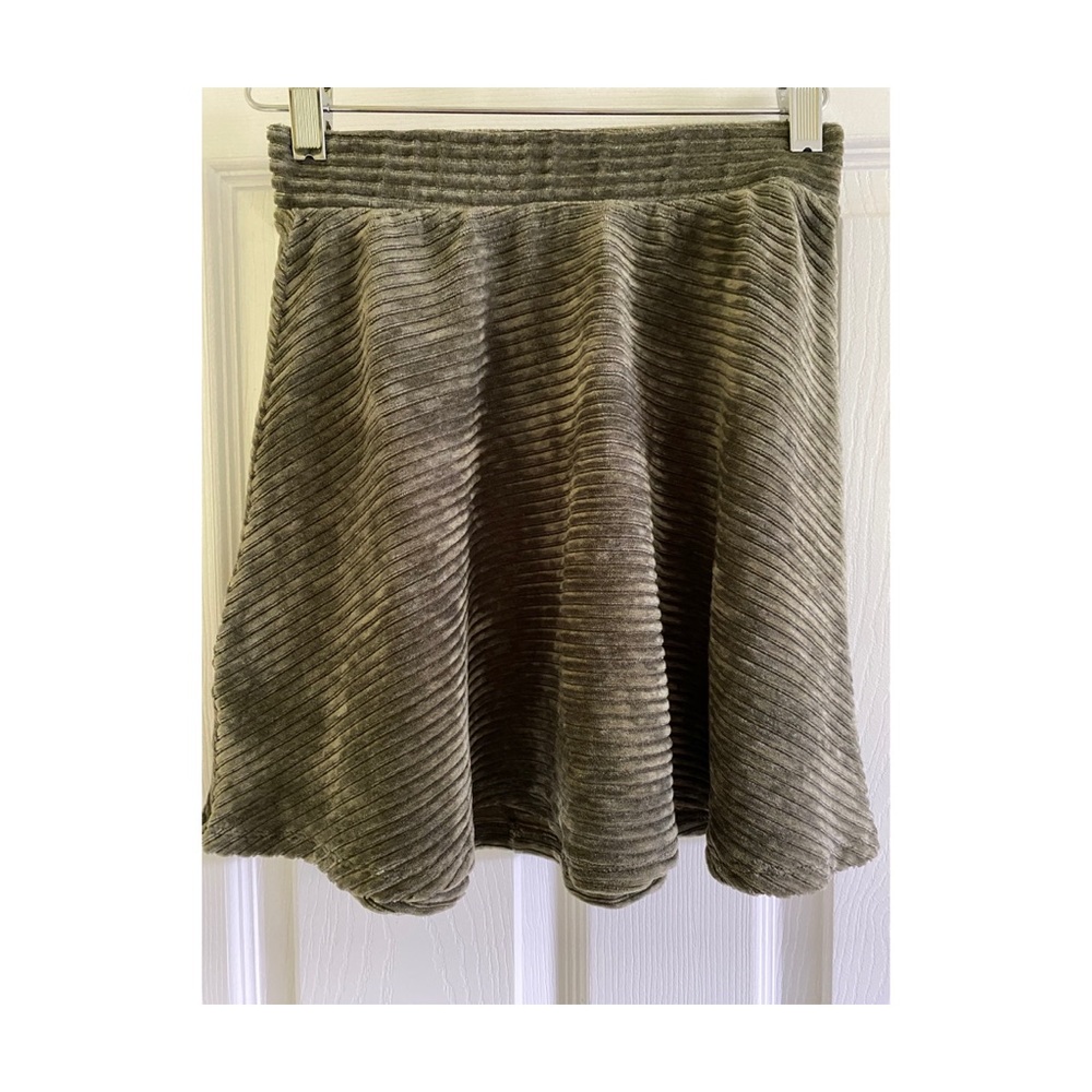 SO skirt